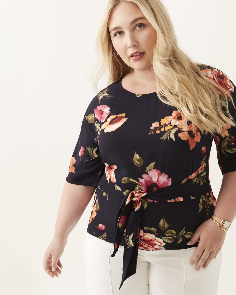 Front of plus size  by Tua | Dia&Co | dia_product_style_image_id:206336
